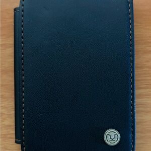 Men's Black Leather Wallet